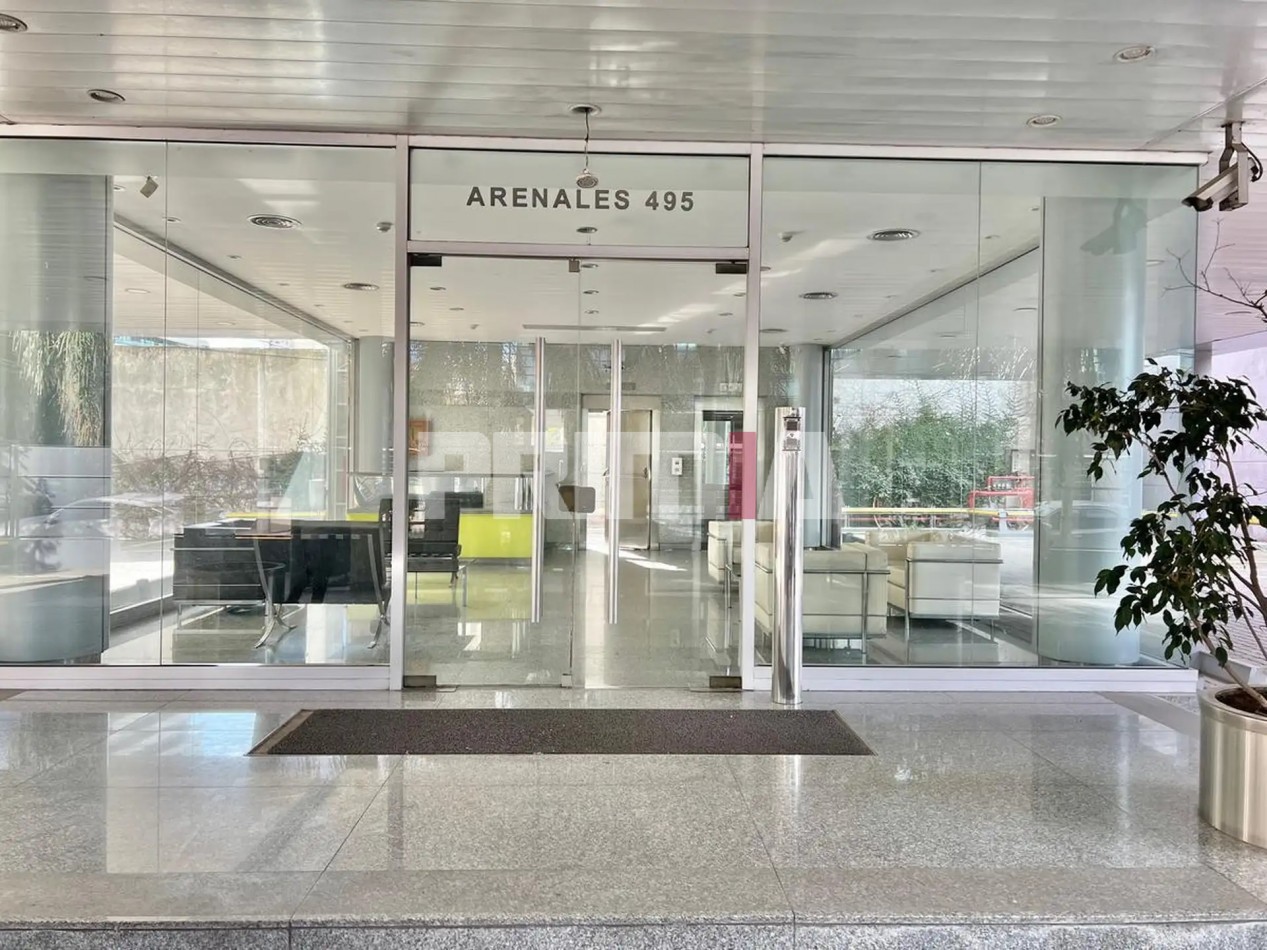 Edificio Corporativo en alquiler en Vicente Lopez -Excelente Imagen Institucional  