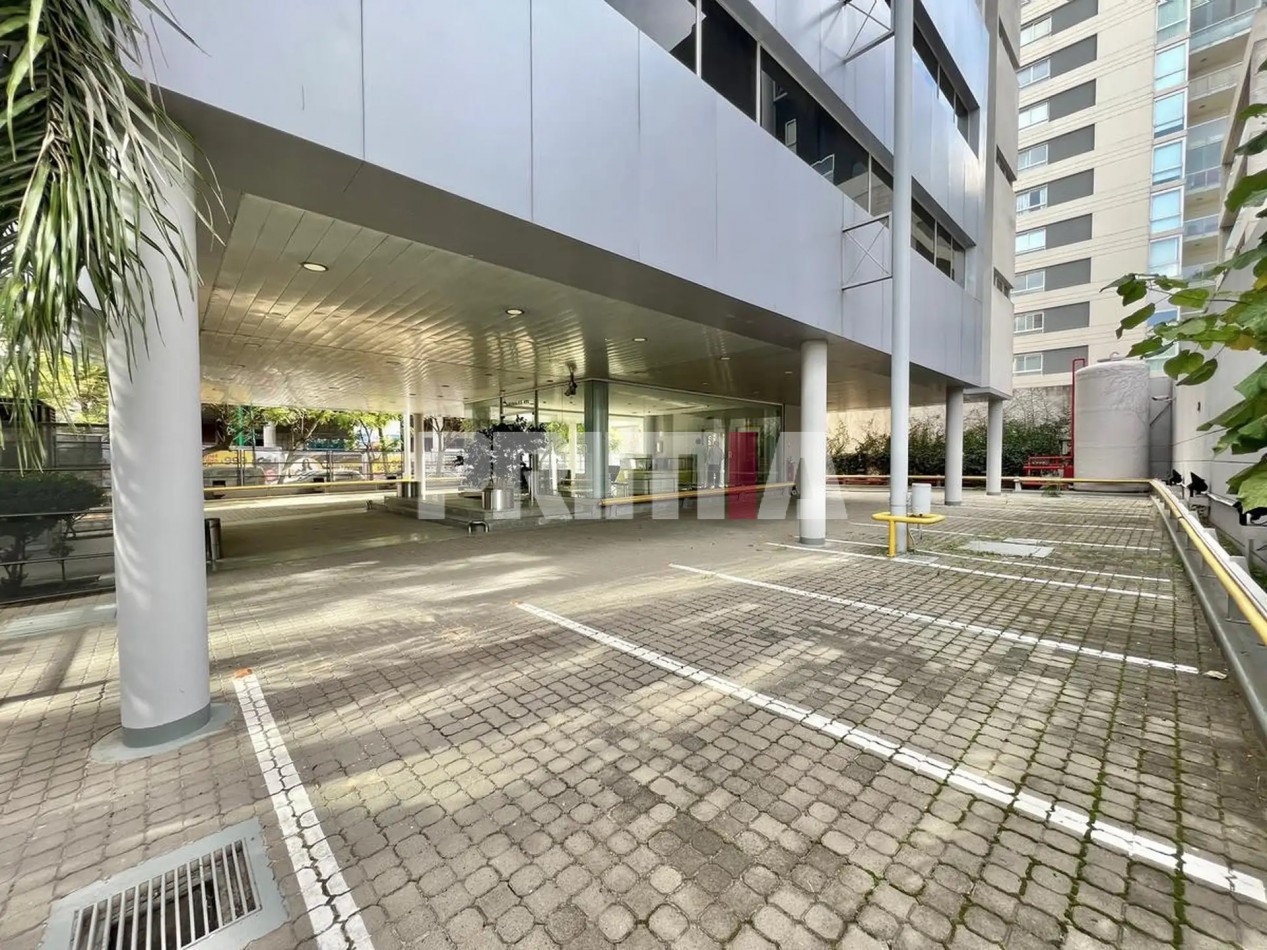 Edificio Corporativo en alquiler en Vicente Lopez -Excelente Imagen Institucional  
